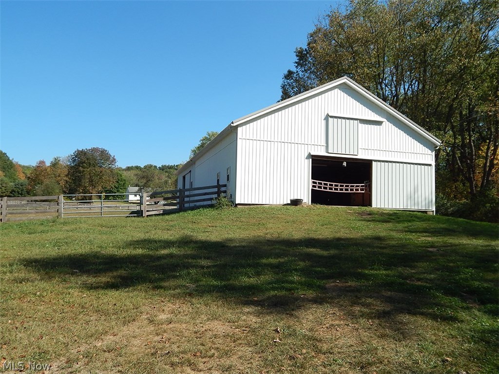 2184 South Hametown Road Akron, OH 44321 - Photo 28 of 35