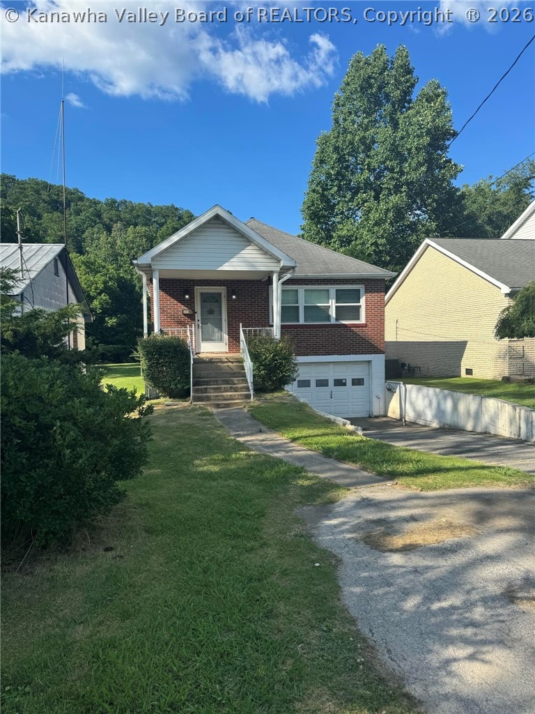 309 Riverside Drive Madison, WV 25130 - Photo 1 of 26 Gallery Image 1