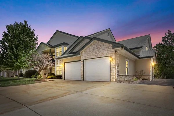 $358,526 | 10210 West Deerwood Lane, Franklin, WI 53132
