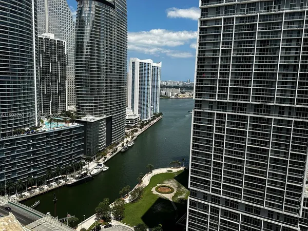 $4,500 | 500 Brickell Avenue, Unit 3307, Miami, FL 33131