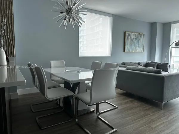 $4,500 | 500 Brickell Avenue, Unit 3307, Miami, FL 33131