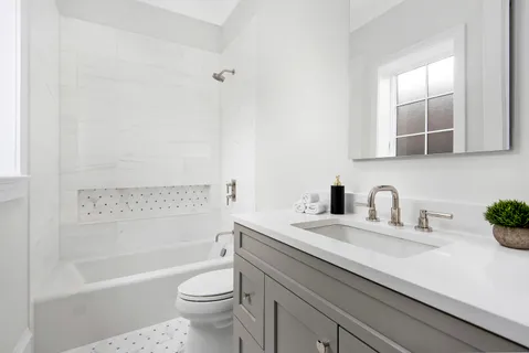 $2,500,000 | 1942 North Orchard Street, Unit 2, Chicago, IL 60614