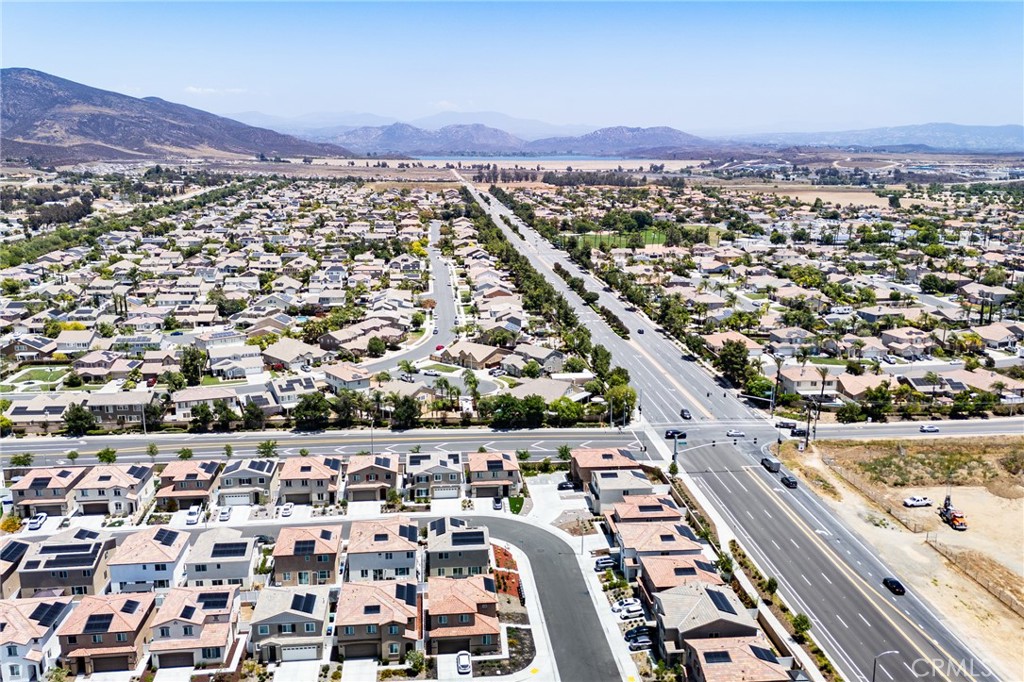 36469 Shine Drive Winchester, CA 92596 - Photo 26 of 73