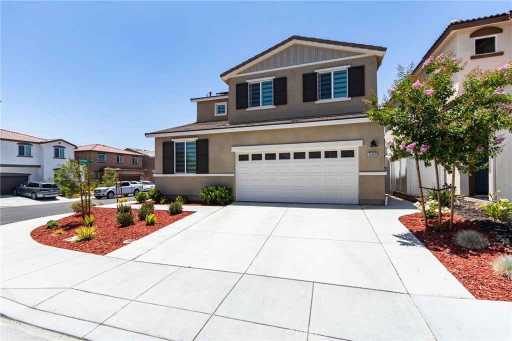 36469 Shine Drive Winchester, CA 92596 - Photo 33 of 73 a front view of a house with entertaining space