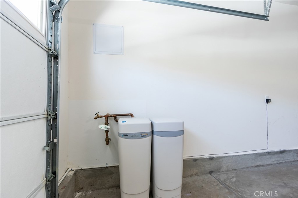 36469 Shine Drive Winchester, CA 92596 - Photo 40 of 73 a white toilet sitting next to a shower