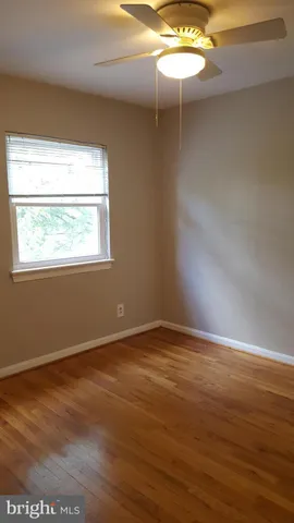 $2,950 | 905 Little Street, Alexandria, VA 22301