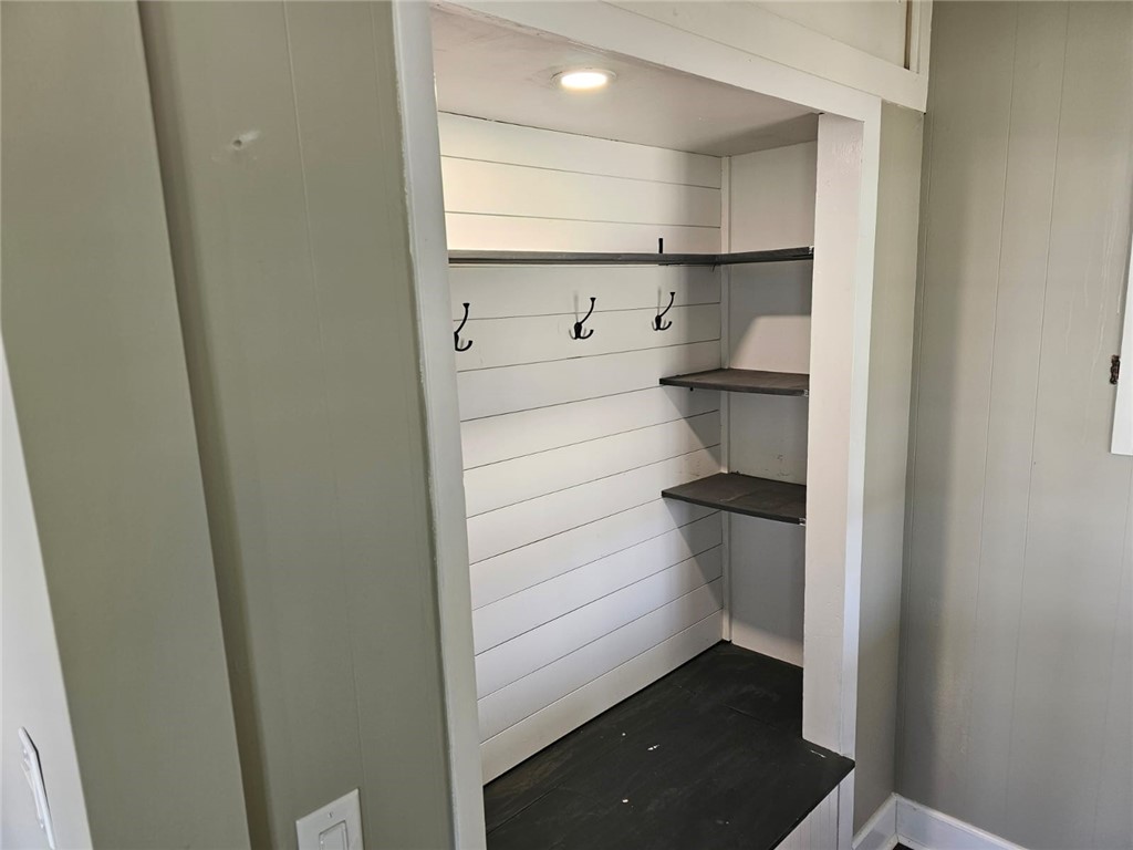 6972 Owasco Road Owasco, NY 13021 - Photo 11 of 27 First floor front entryway closet