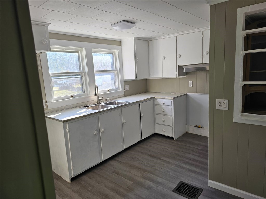 6972 Owasco Road Owasco, NY 13021 - Photo 14 of 27 Second floor kitchen