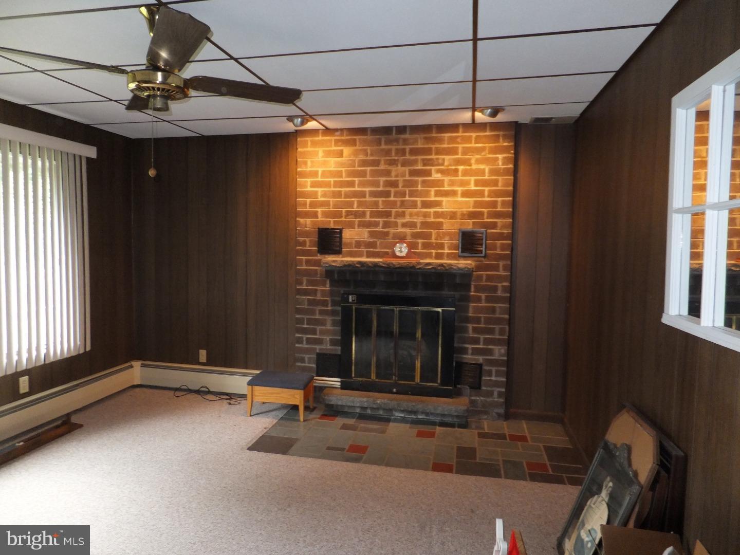 3065 Jacoby Road Coopersburg, PA 18036 - Photo 3 of 12 Gallery Image 3