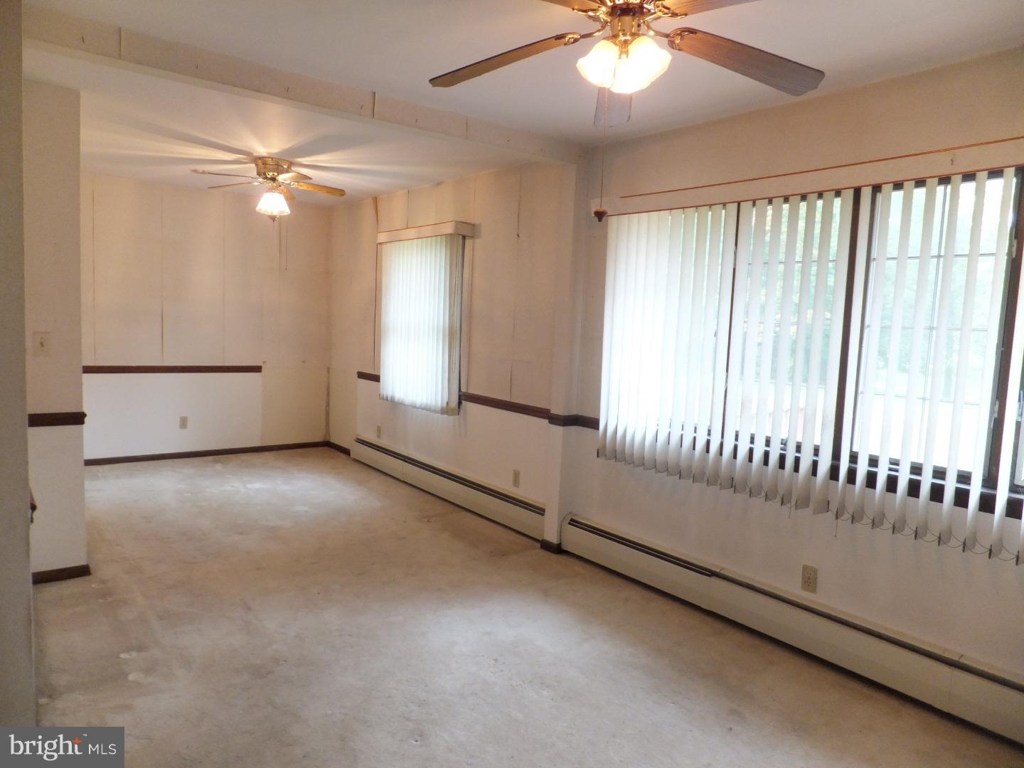 3065 Jacoby Road Coopersburg, PA 18036 - Photo 4 of 12 Gallery Image 4