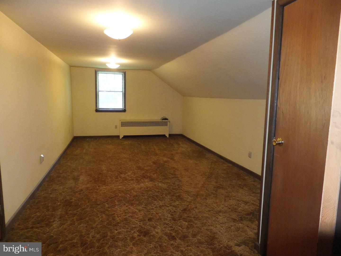 3065 Jacoby Road Coopersburg, PA 18036 - Photo 10 of 12 Gallery Image 10