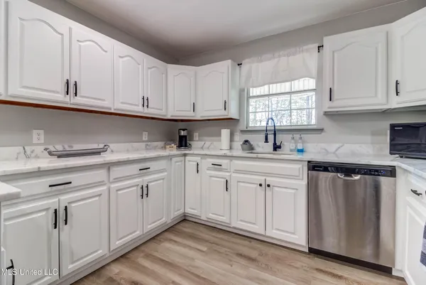 $319,999 | 12522 Wolf River Road, Gulfport, MS 39503