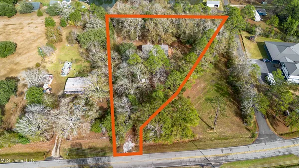 $319,999 | 12522 Wolf River Road, Gulfport, MS 39503