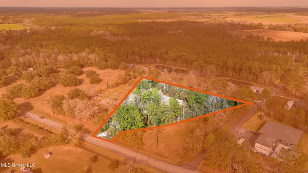 $319,999 | 12522 Wolf River Road, Gulfport, MS 39503