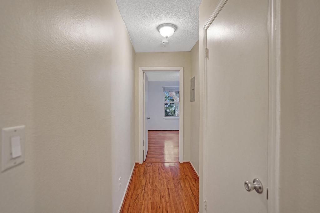 2301 North Congress Avenue, Unit 27 Boynton Beach, FL 33426 - Photo 19 of 39 20