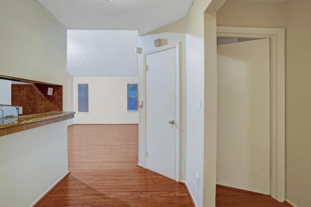 2301 North Congress Avenue, Unit 27 Boynton Beach, FL 33426 - Photo 5 of 39 5