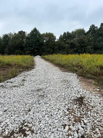 $94,900 | 30 Leo Lane, Perry, MO 63462