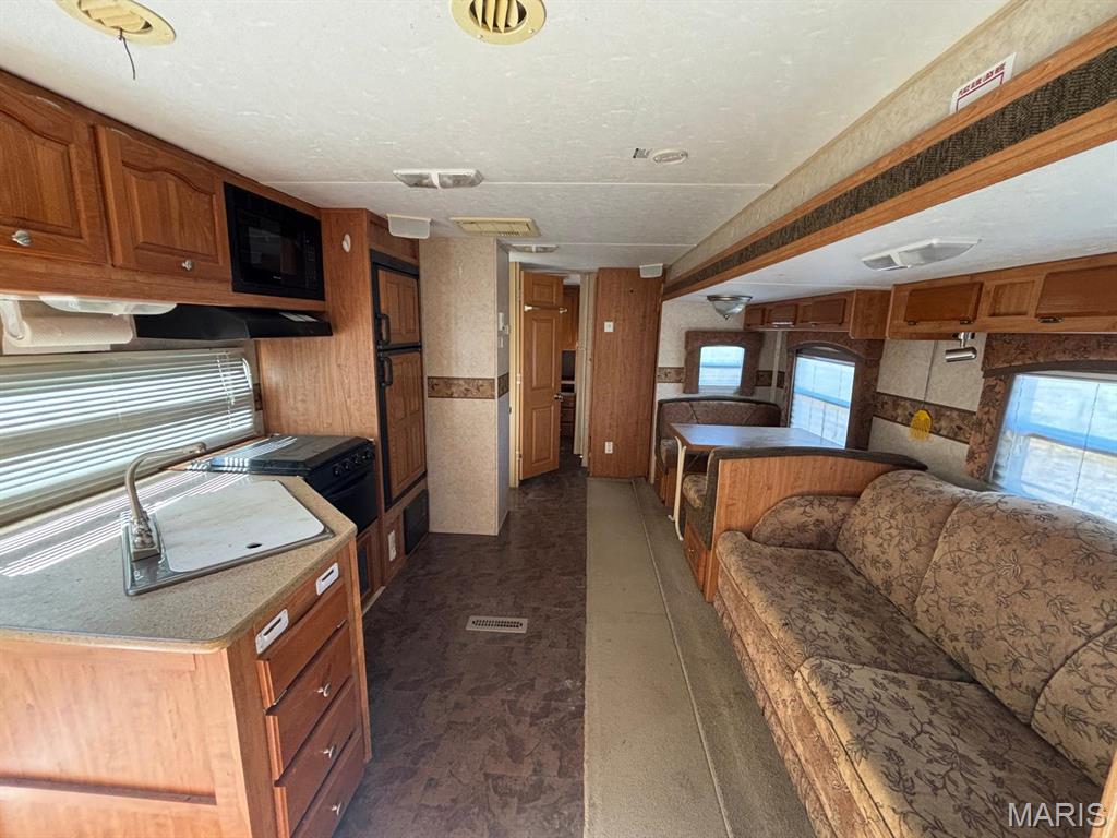 30 Leo Lane Perry, MO 63462 - Photo 10 of 21