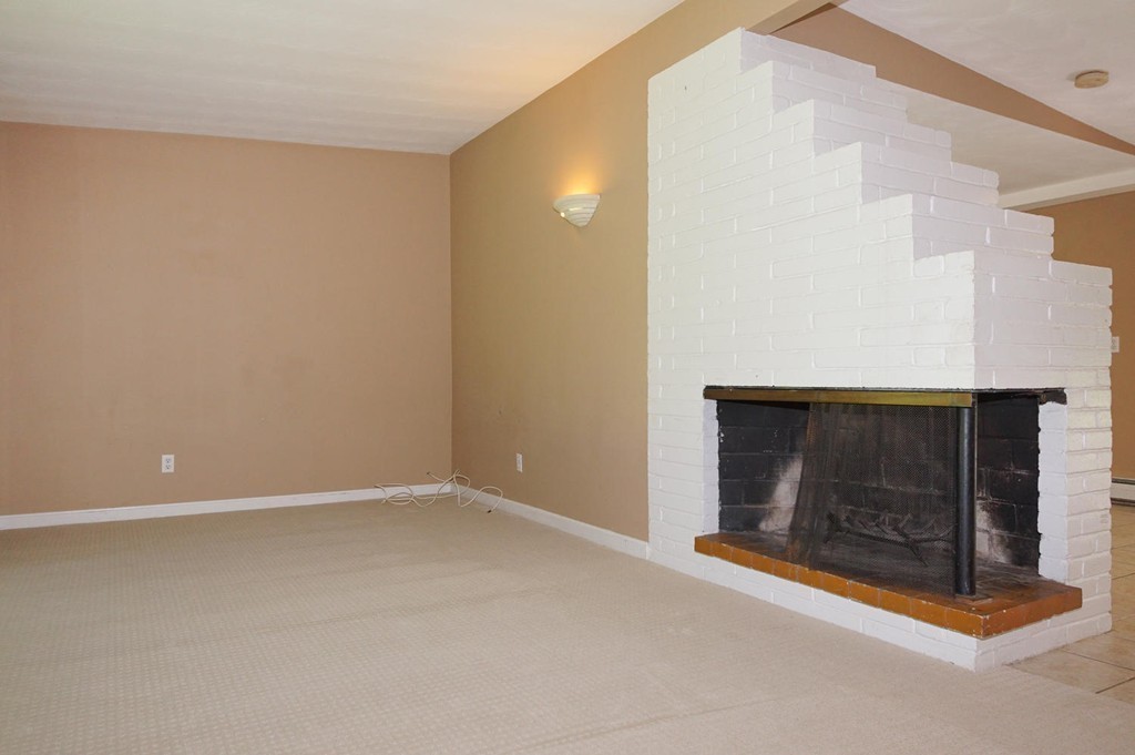 27 Cherry Road Framingham, MA 01701 - Photo 5 of 12
