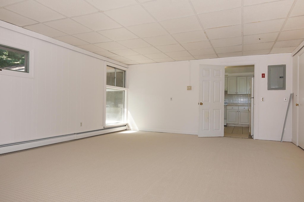 27 Cherry Road Framingham, MA 01701 - Photo 8 of 12