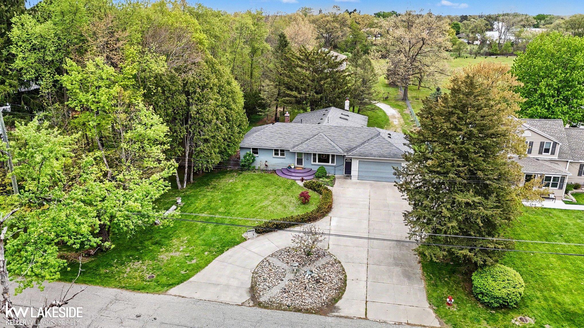 46502 Woodall Road Utica, MI 48317 - Photo 47 of 54