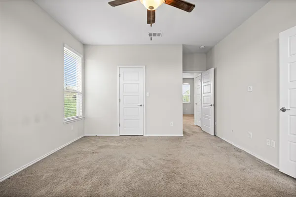 $2,800 | 17401 Silent Harbor Loop, Pflugerville, TX 78660