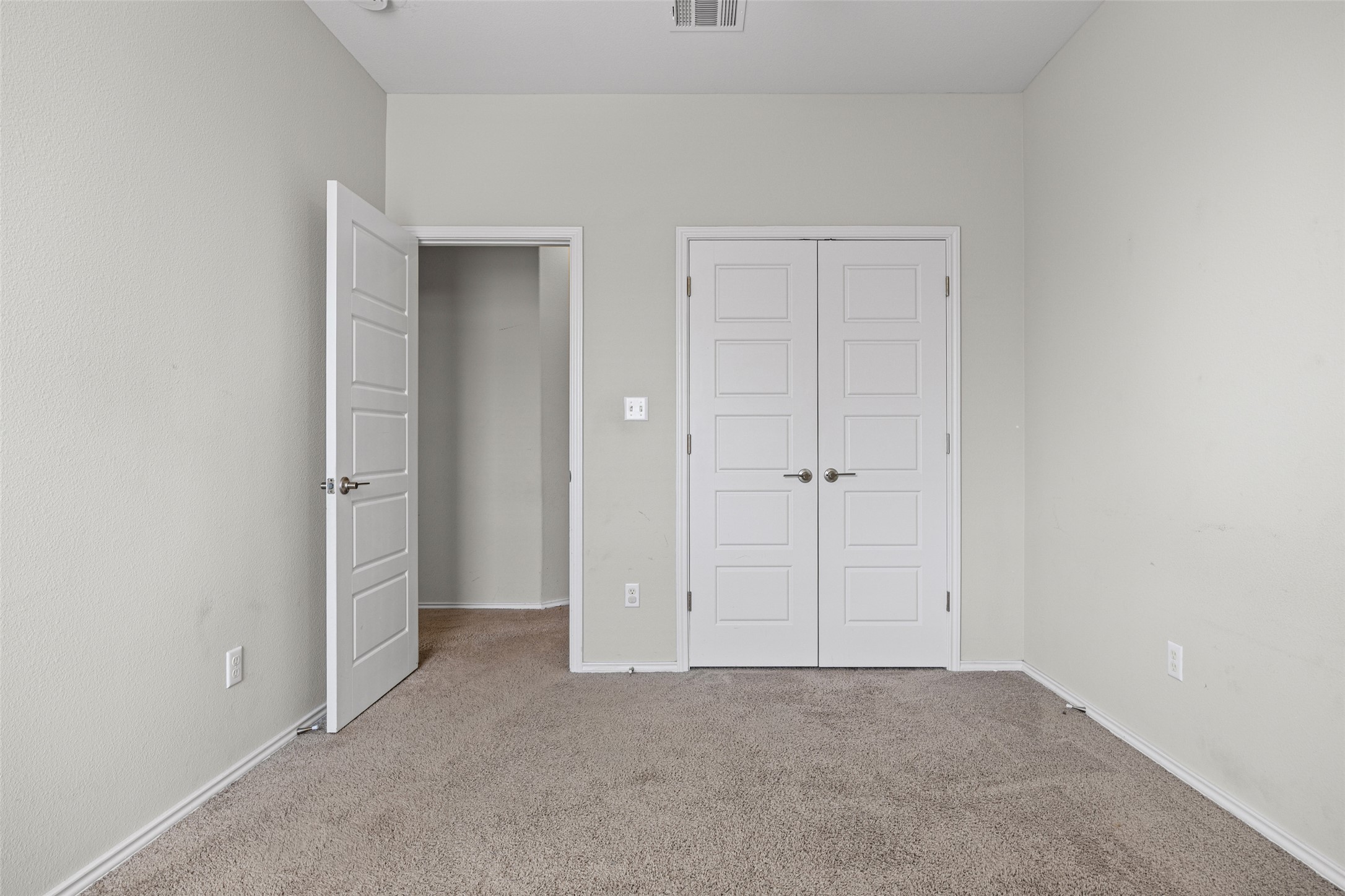 17401 Silent Harbor Loop Pflugerville, TX 78660 - Photo 32 of 37 Bedroom #4