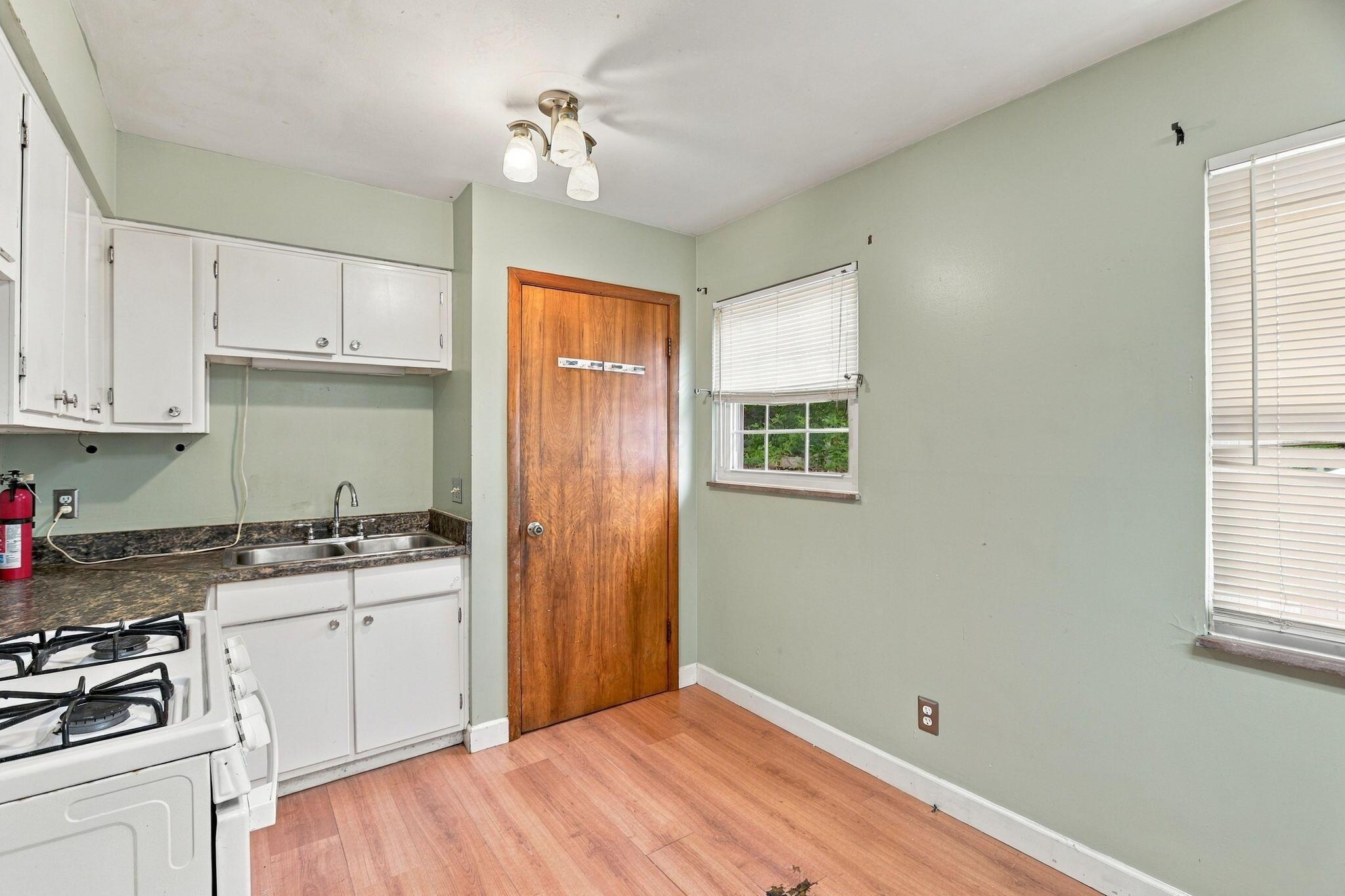 565 South Hampton Road Columbus, OH 43213 - Photo 17 of 39 17-web-or-mls-0D3A8370