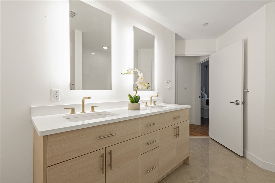 1 West Exchange Street, Unit 2602 Providence, RI 02903 - Photo 19 of 30