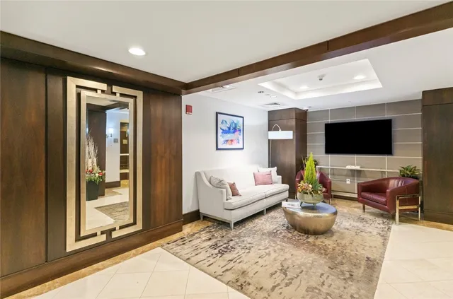 $640,000 | 1 West Exchange Street, Unit 2602, Providence, RI 02903