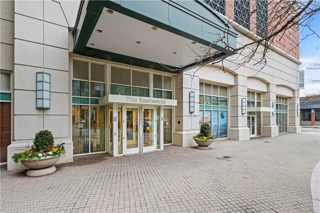 $640,000 | 1 West Exchange Street, Unit 2602, Providence, RI 02903