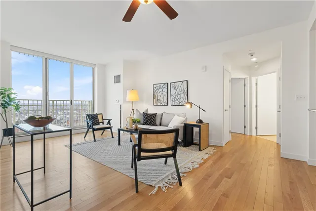 $640,000 | 1 West Exchange Street, Unit 2602, Providence, RI 02903