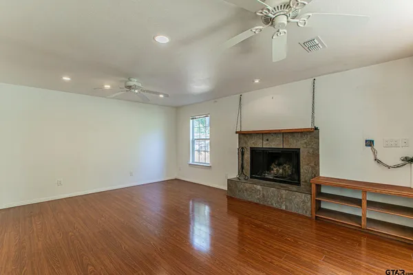 $2,000 | 250 Autumn Wood Trail, Holly Lake Ranch, TX 75765