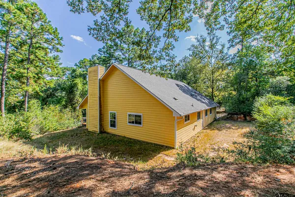 $2,000 | 250 Autumn Wood Trail, Holly Lake Ranch, TX 75765