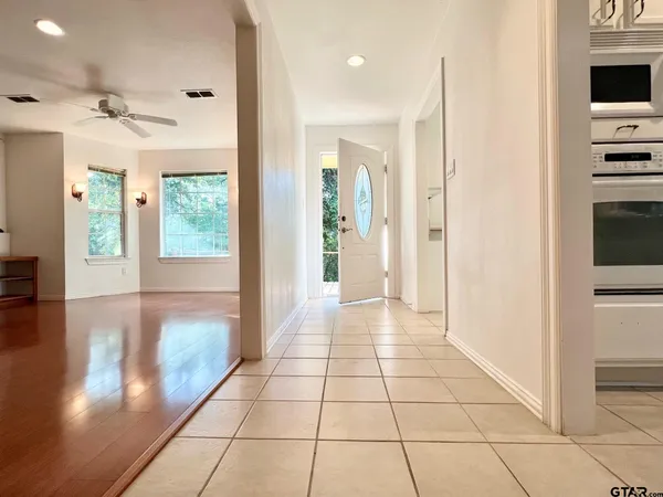 $2,000 | 250 Autumn Wood Trail, Holly Lake Ranch, TX 75765