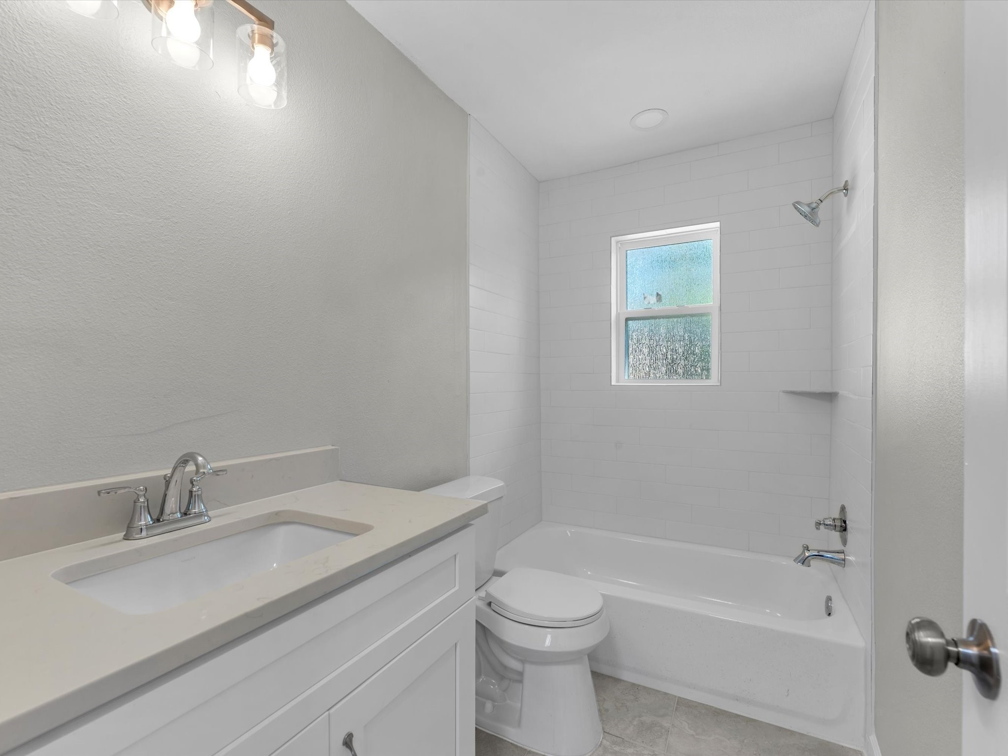609 Debbie Lane Alvin, TX 77511 - Photo 17 of 23 a bathroom with a sink toilet and shower