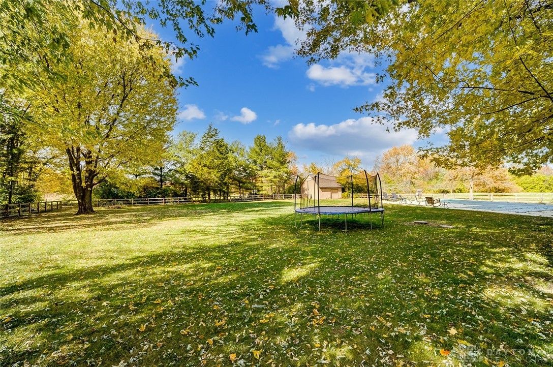 8569 Red Lion 5 Points Road Springboro, OH 45066 - Photo 16 of 60 Gallery Image 16