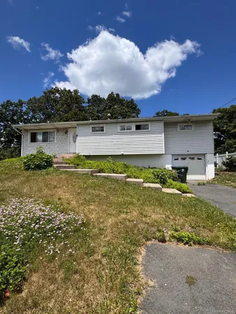$3,000 | 26 Stony Run Road, Newburgh, NY 12550