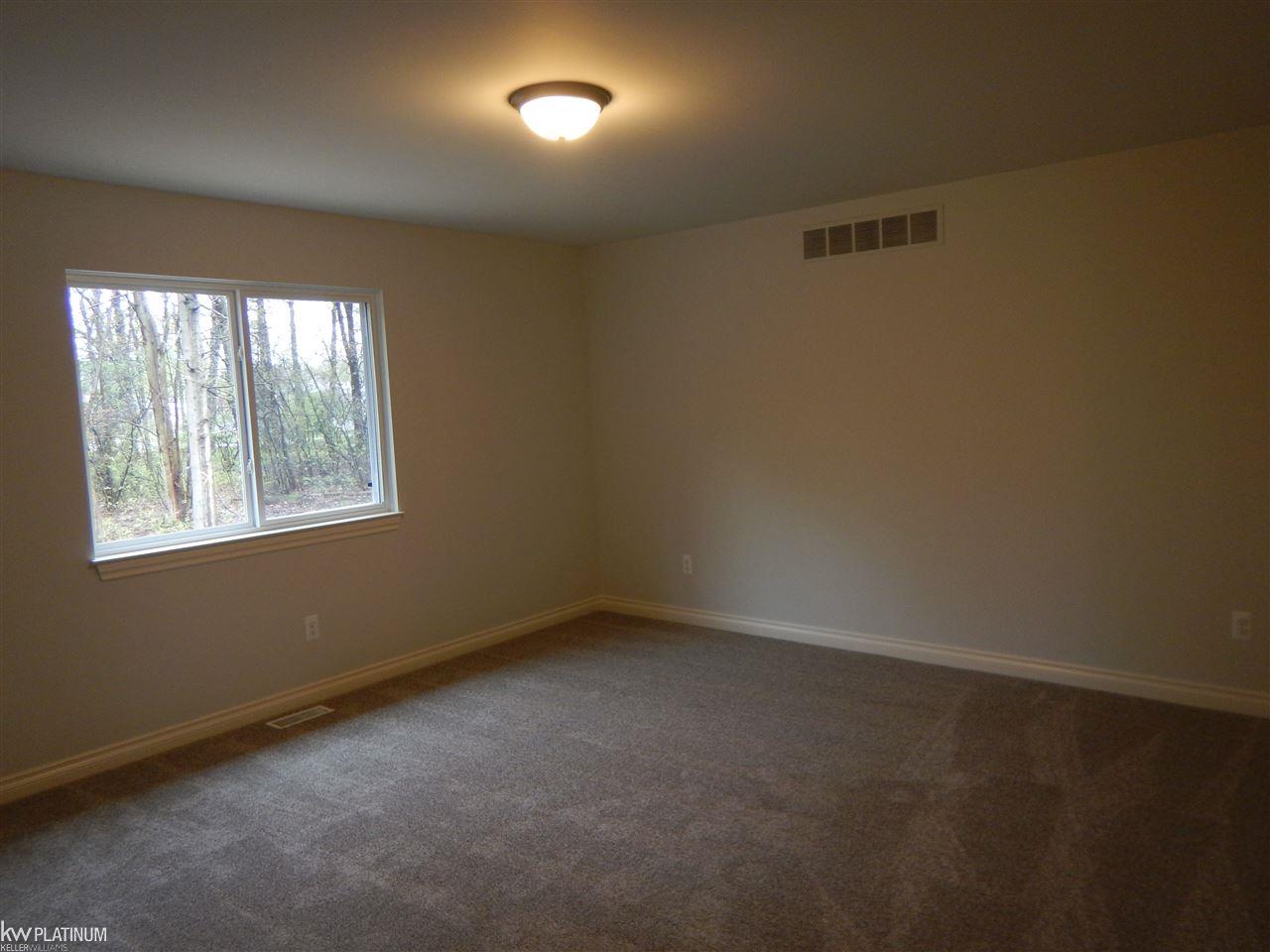 9336 Folkert Road Algonac, MI 48001 - Photo 9 of 14