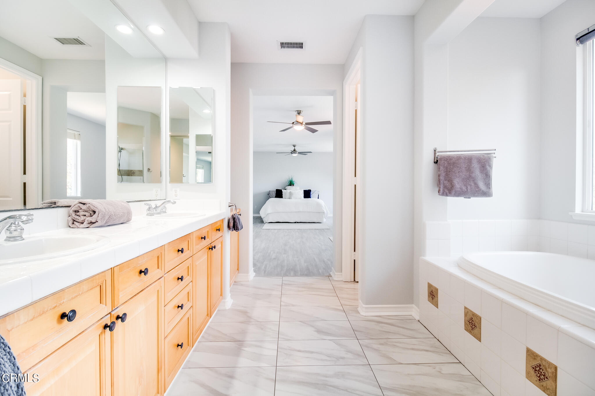 13625 Silver Oak Lane Moorpark, CA 93021 - Photo 18 of 44 13625 Silver Oak Ln - HsHProd-26