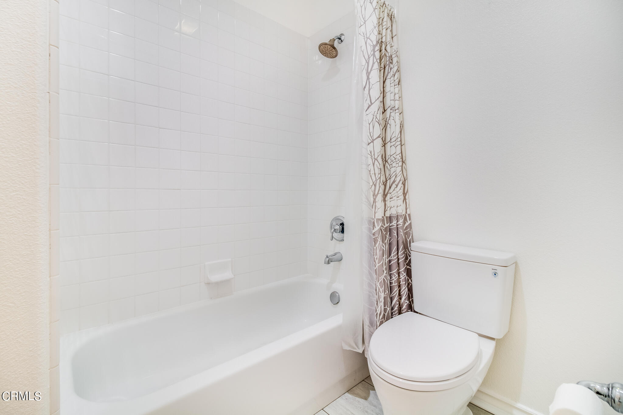 13625 Silver Oak Lane Moorpark, CA 93021 - Photo 31 of 44 13625 Silver Oak Ln - HsHProd-32