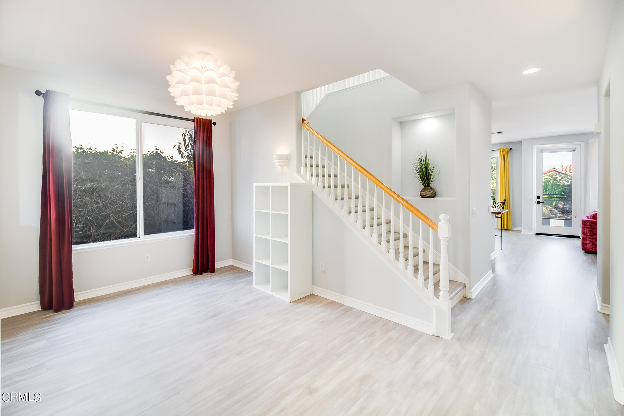 13625 Silver Oak Lane Moorpark, CA 93021 - Photo 6 of 44 13625 Silver Oak Ln - HsHProd-4