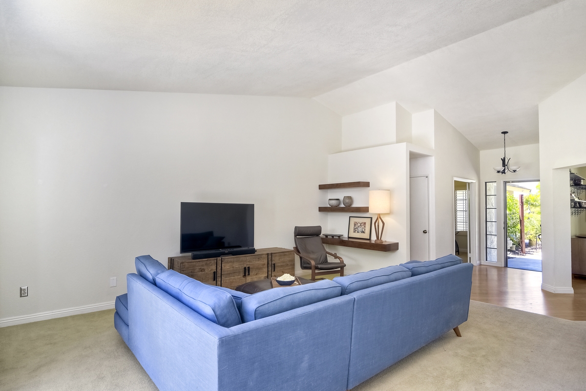 1501 Del Mar Road Oceanside, CA 92057 - Photo 2 of 25 Gallery Image 2