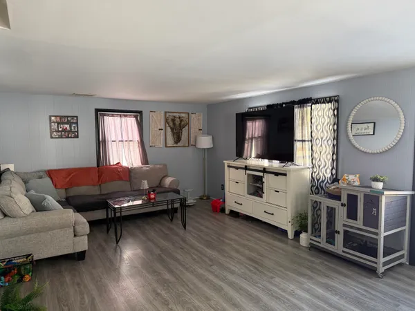 $294,000 | 29 Woodland Road, Ellsworth, ME 04605