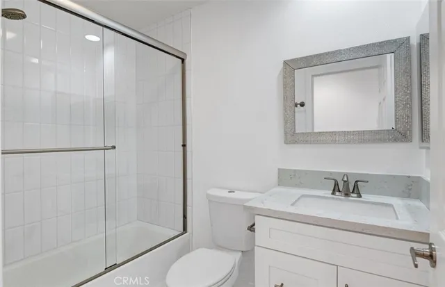 $575,000 | 81258 Avenida Esmeralda, Indio, CA 92201