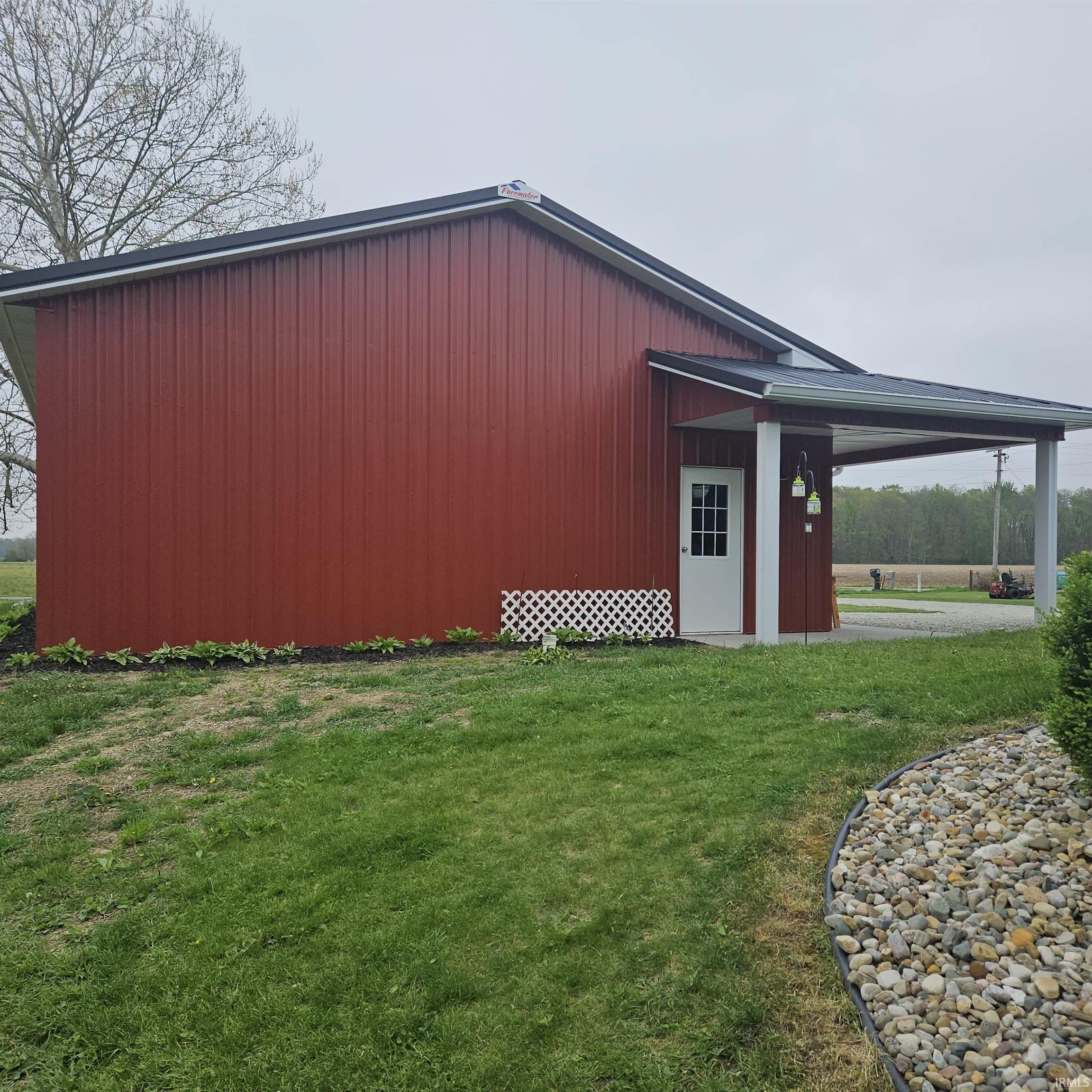 8983 Chestnut Road Bourbon, IN 46504 - Photo 31 of 33 Gallery Image 31