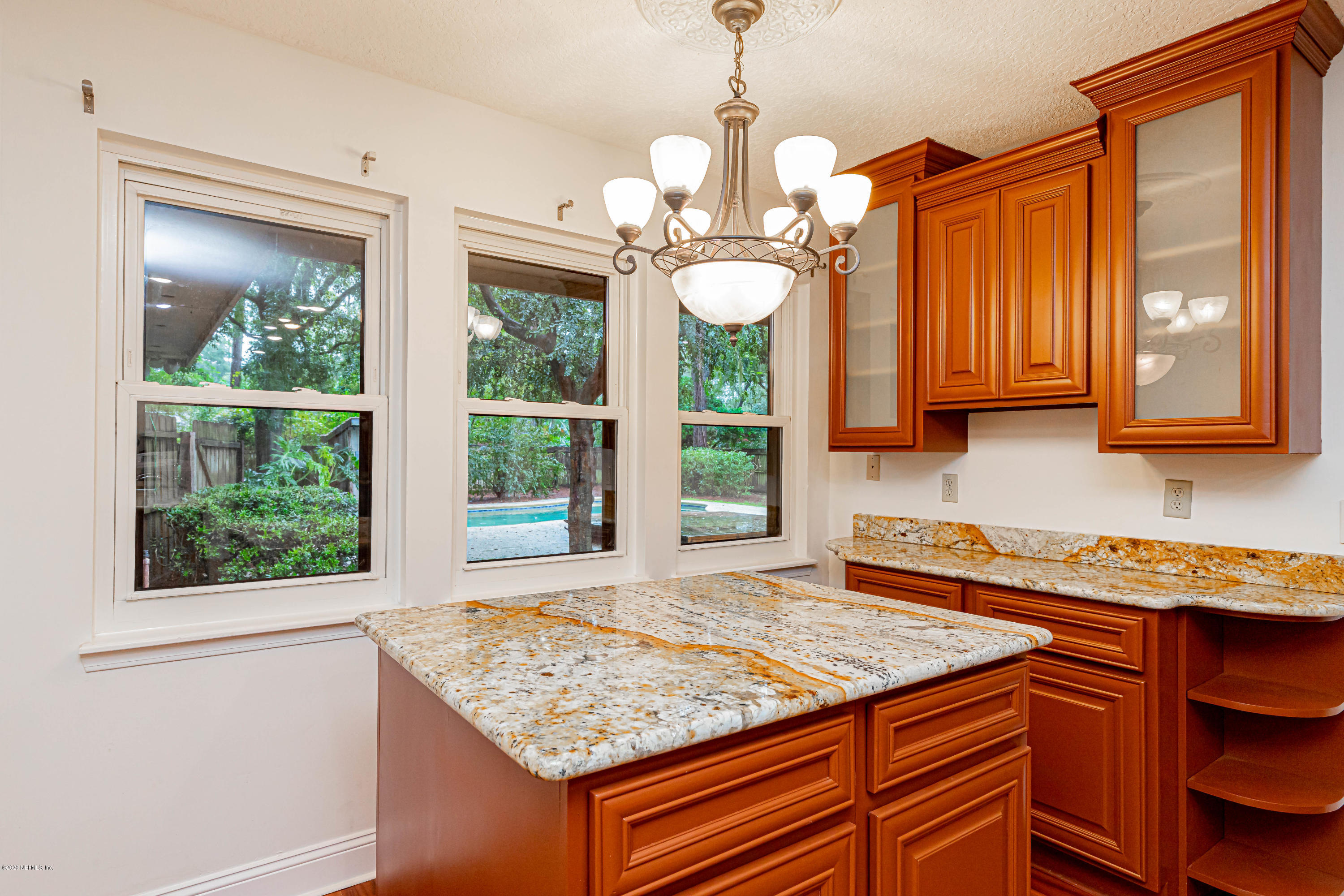 3310 Marbon Road Jacksonville, FL 32223 - Photo 20 of 65 21 Kitchen 8