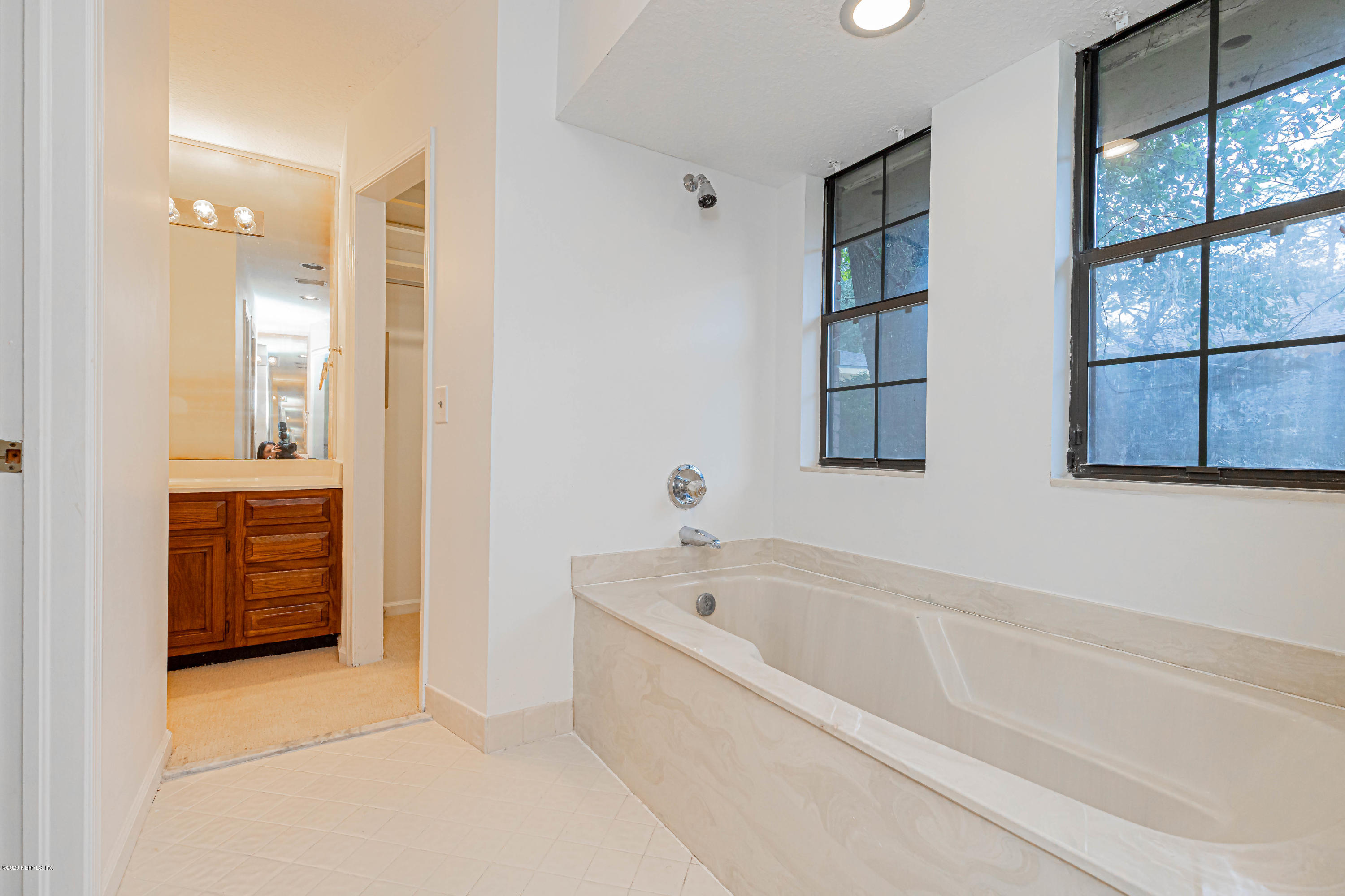 3310 Marbon Road Jacksonville, FL 32223 - Photo 37 of 65 40 Owners Bathroom 4