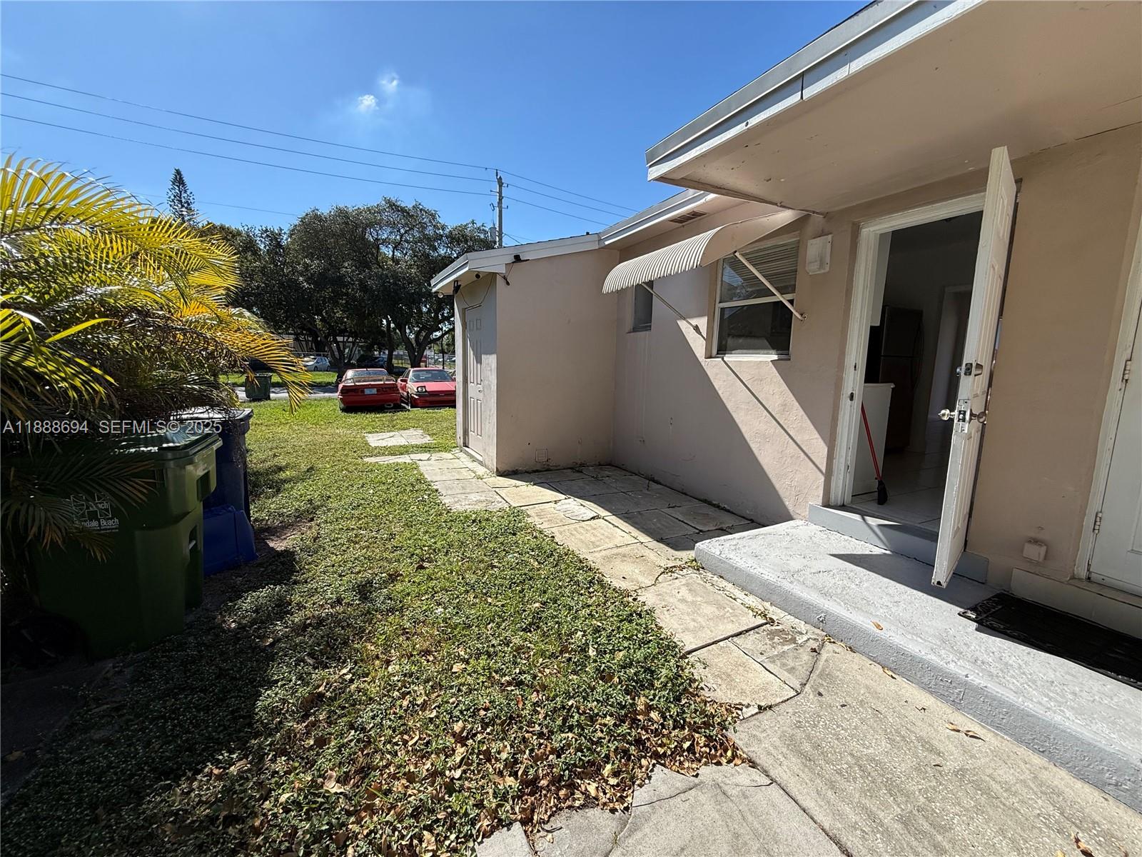 1049 Southwest 3rd Street Hallandale Beach, FL 33009 - Photo 12 of 15