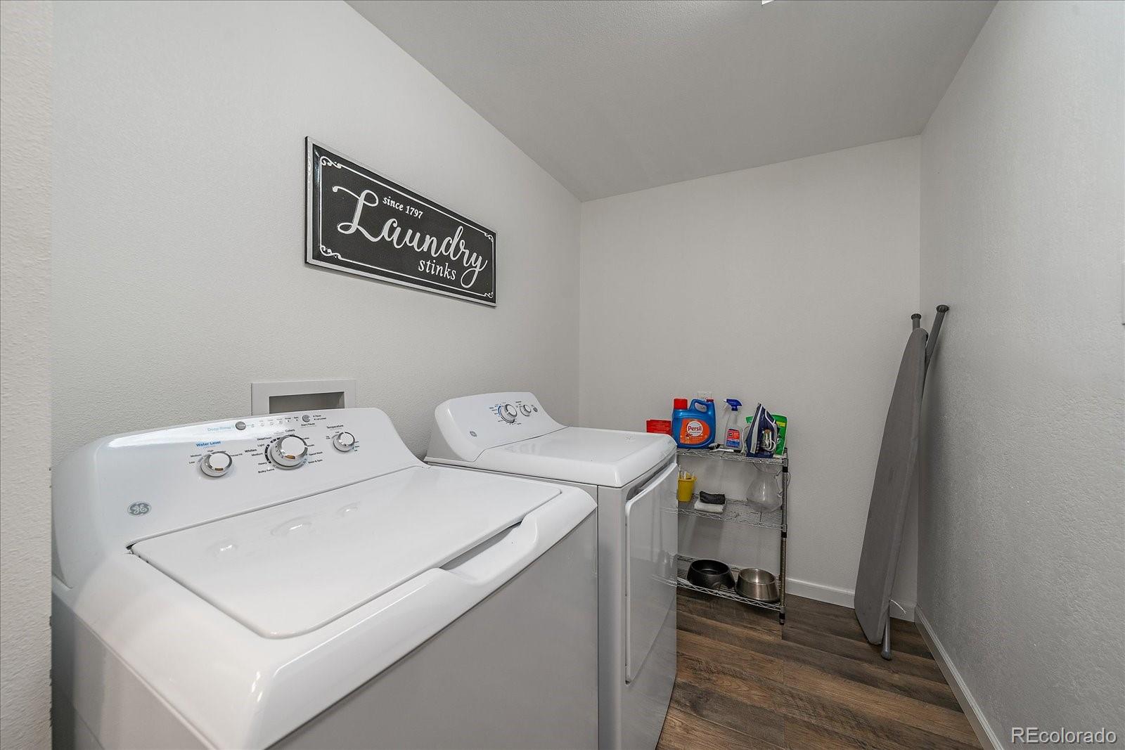 136 Nebraska Drive Idaho Springs, CO 80452 - Photo 25 of 29 a utility room with dryer and washer